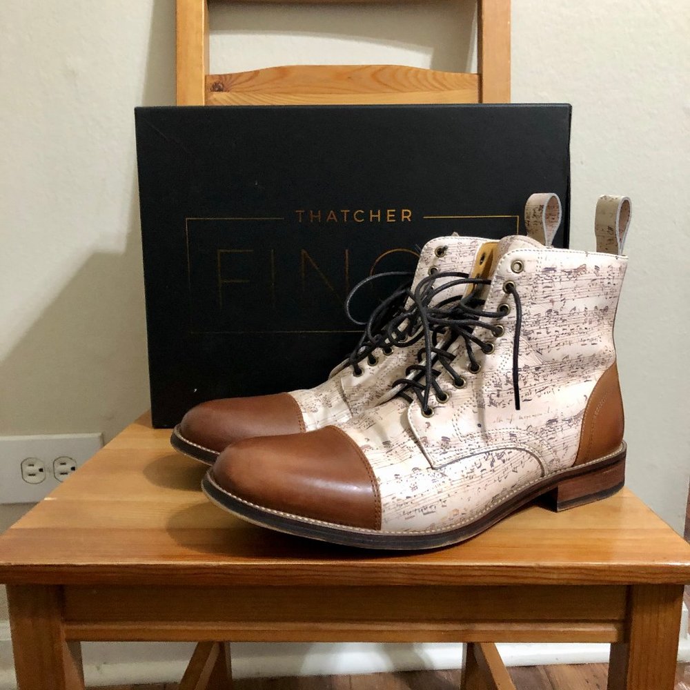 Thatcher Finch Music Note Boots Size 9